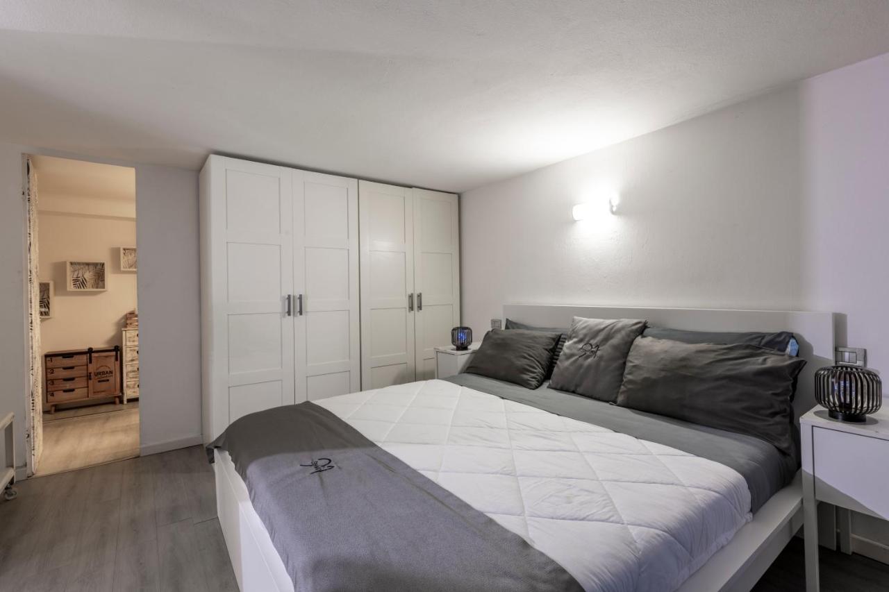 Design Apartment With Private Pool Exclusive Use - Stelvio 21 Milão Exterior foto