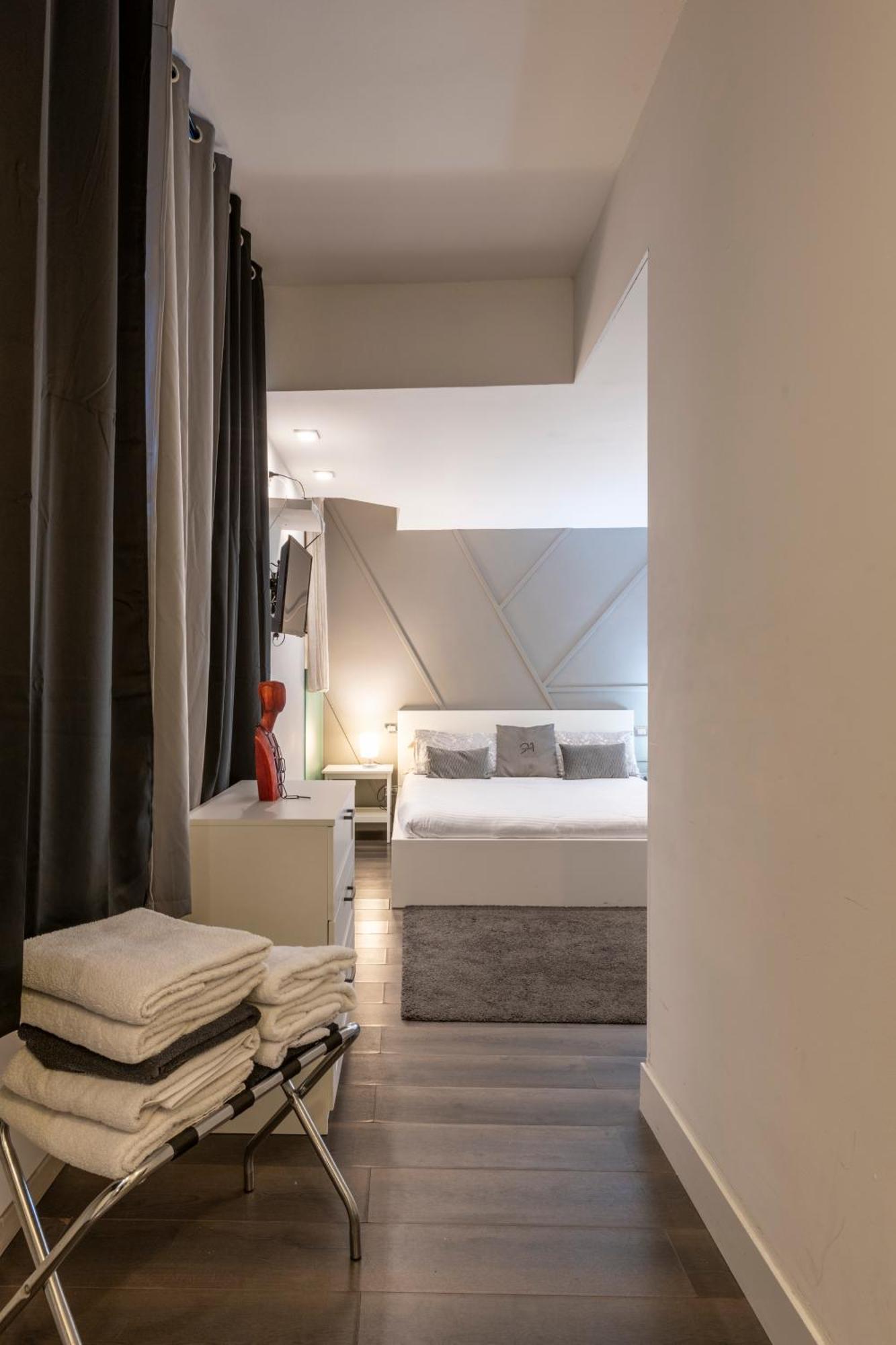 Design Apartment With Private Pool Exclusive Use - Stelvio 21 Milão Exterior foto